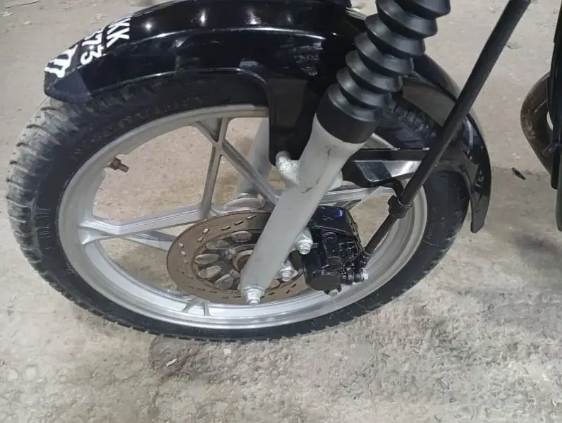 Suzuki GS 150 SE Model 2017